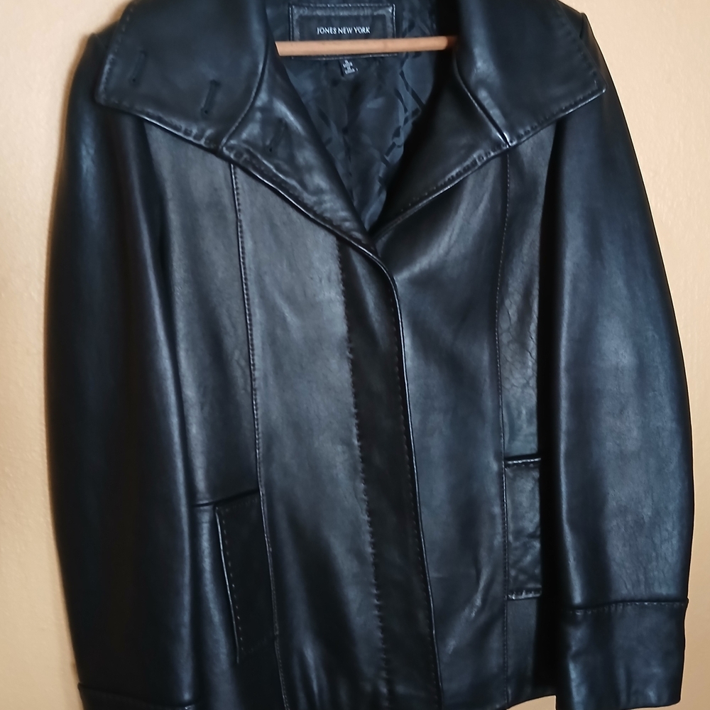 Jones New York Black Leather Jacket Classic Tailored Style
